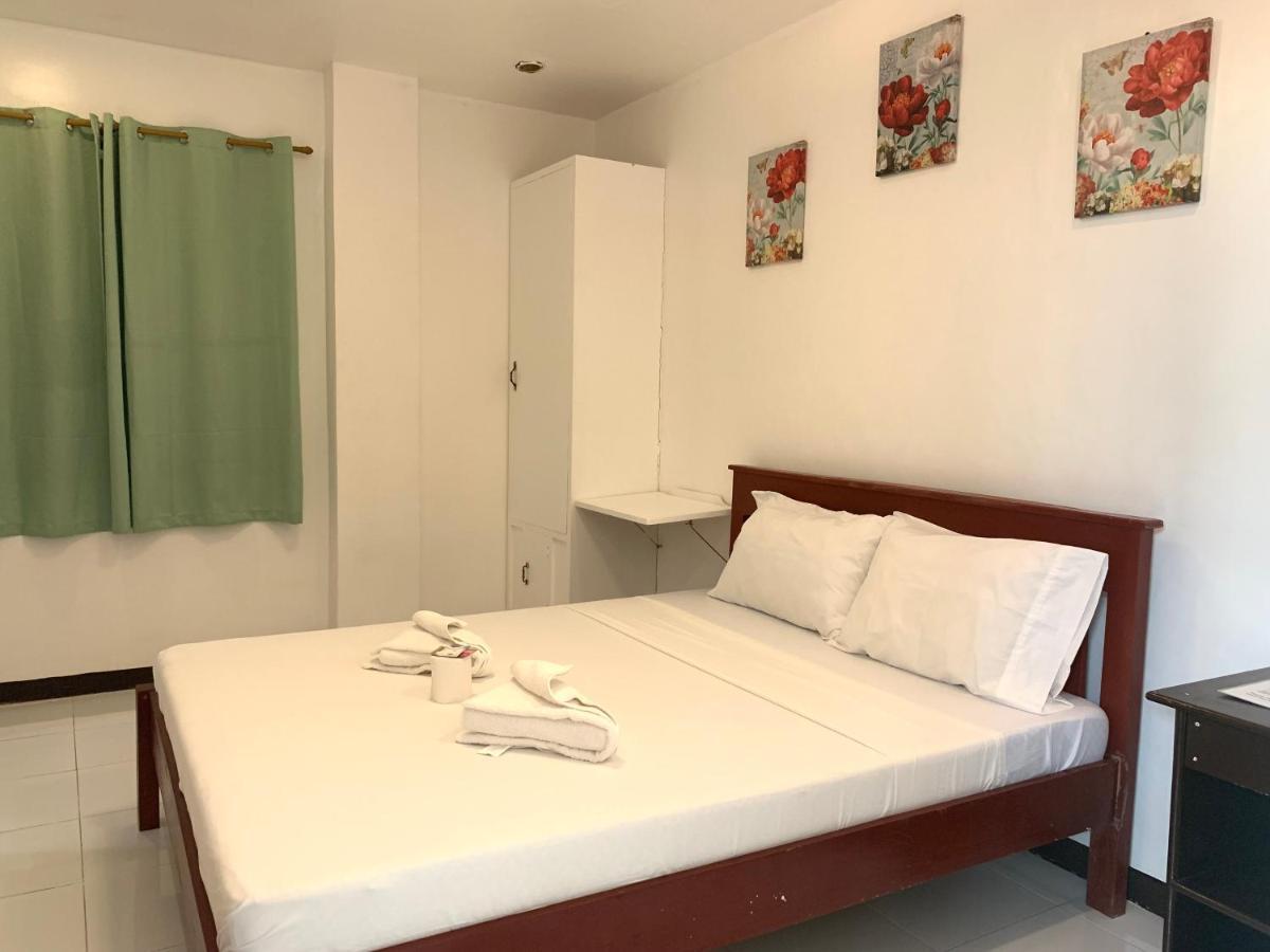 Luna Oslob Travellers Inn Extérieur photo