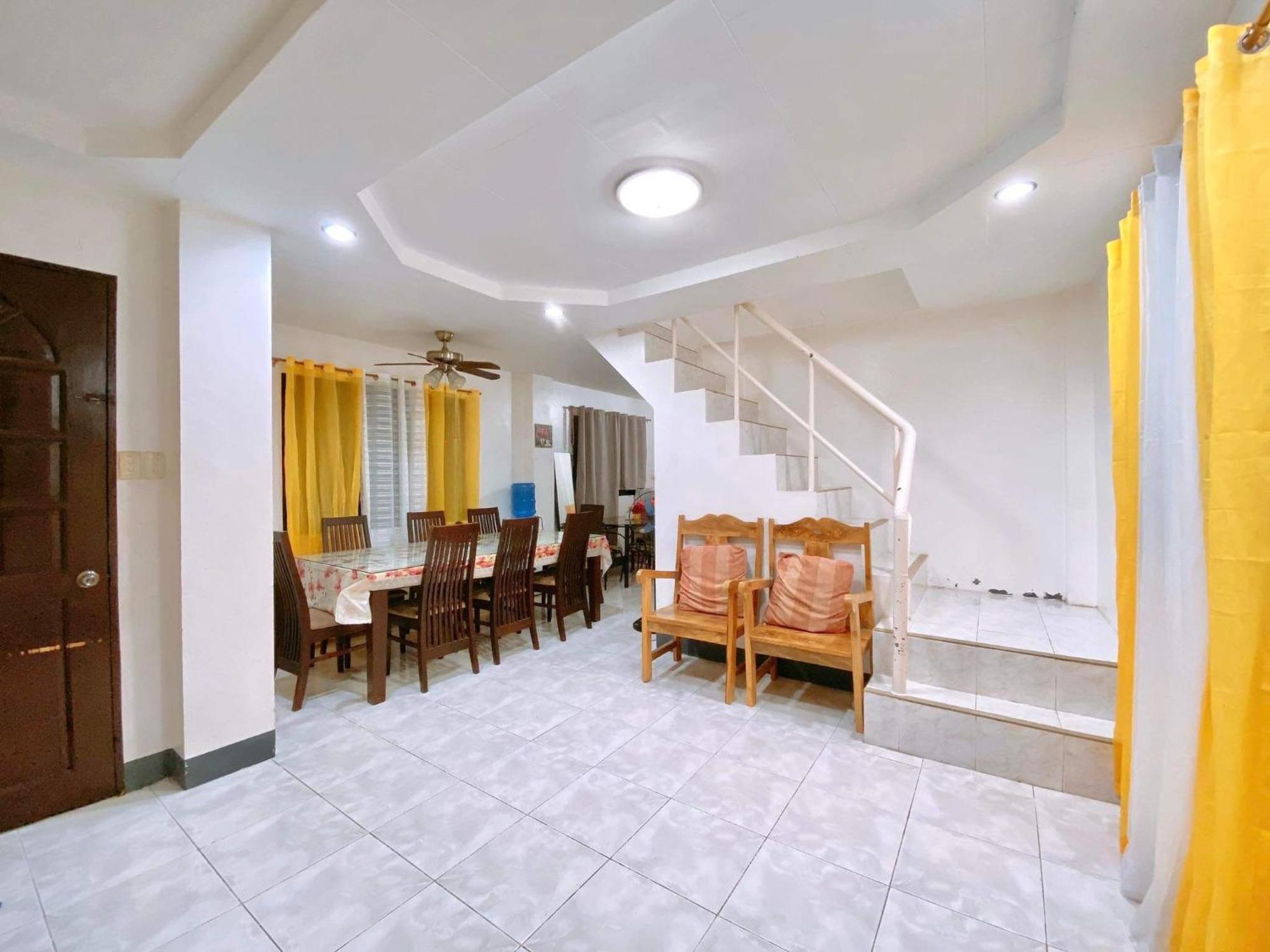 Luna Oslob Travellers Inn Extérieur photo